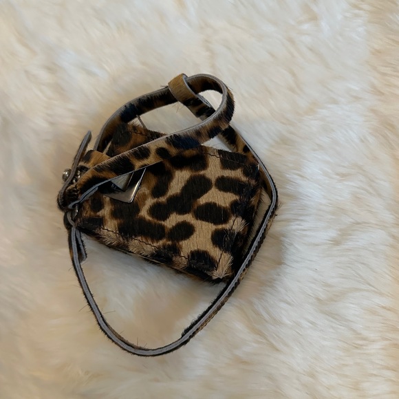 GCDS X CLARKS PONY SKIN POCKET GAITER - Picture 6 of 9